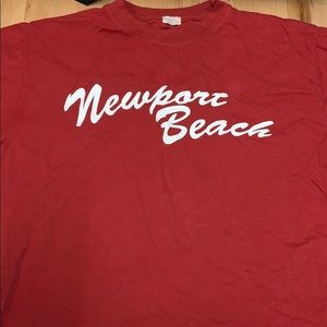 BRANDY MELVILLE Newport Beach Tshirt